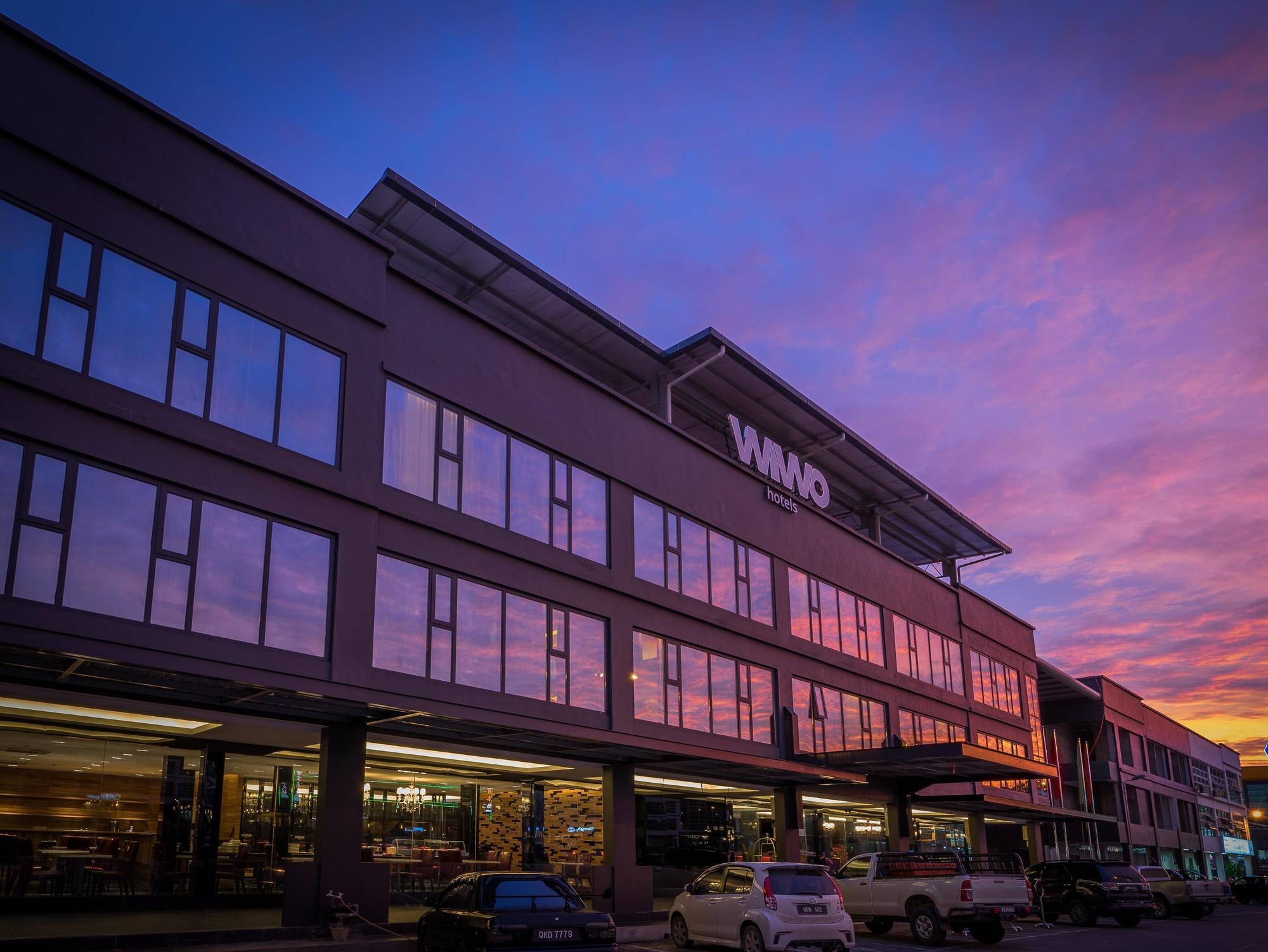 Wiwo Hotel Bintulu Exterior foto